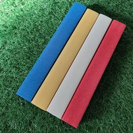 Estaques de plàstic amb punta metàl·lica